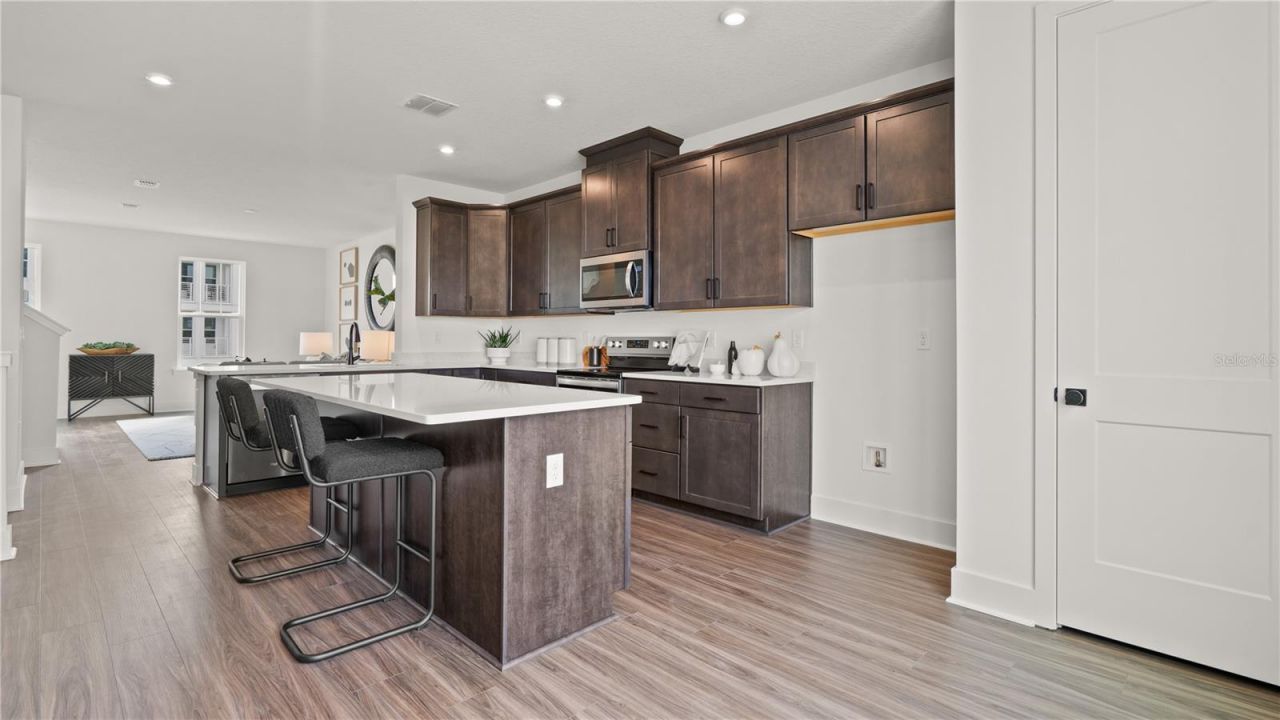 15231 Groveside Road , Winter Garden, FL 34787 Photo