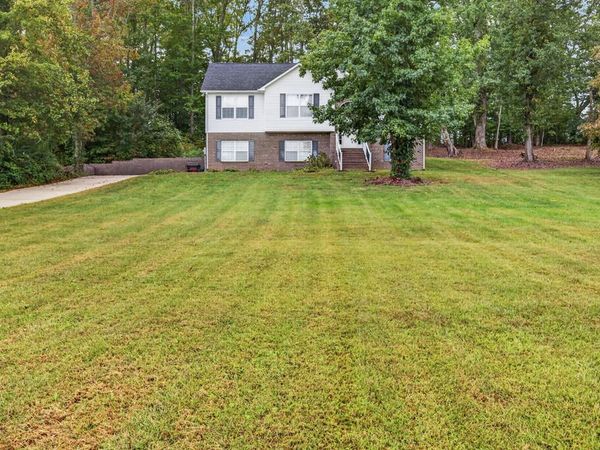 1613 Farmington Drive, Cookeville, TN 38501