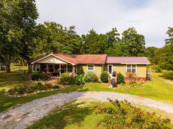 250 Smith Lane, Cookeville, TN 38501