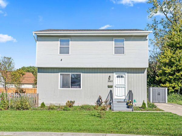 2663 Arcola Road , Columbus, OH 43207