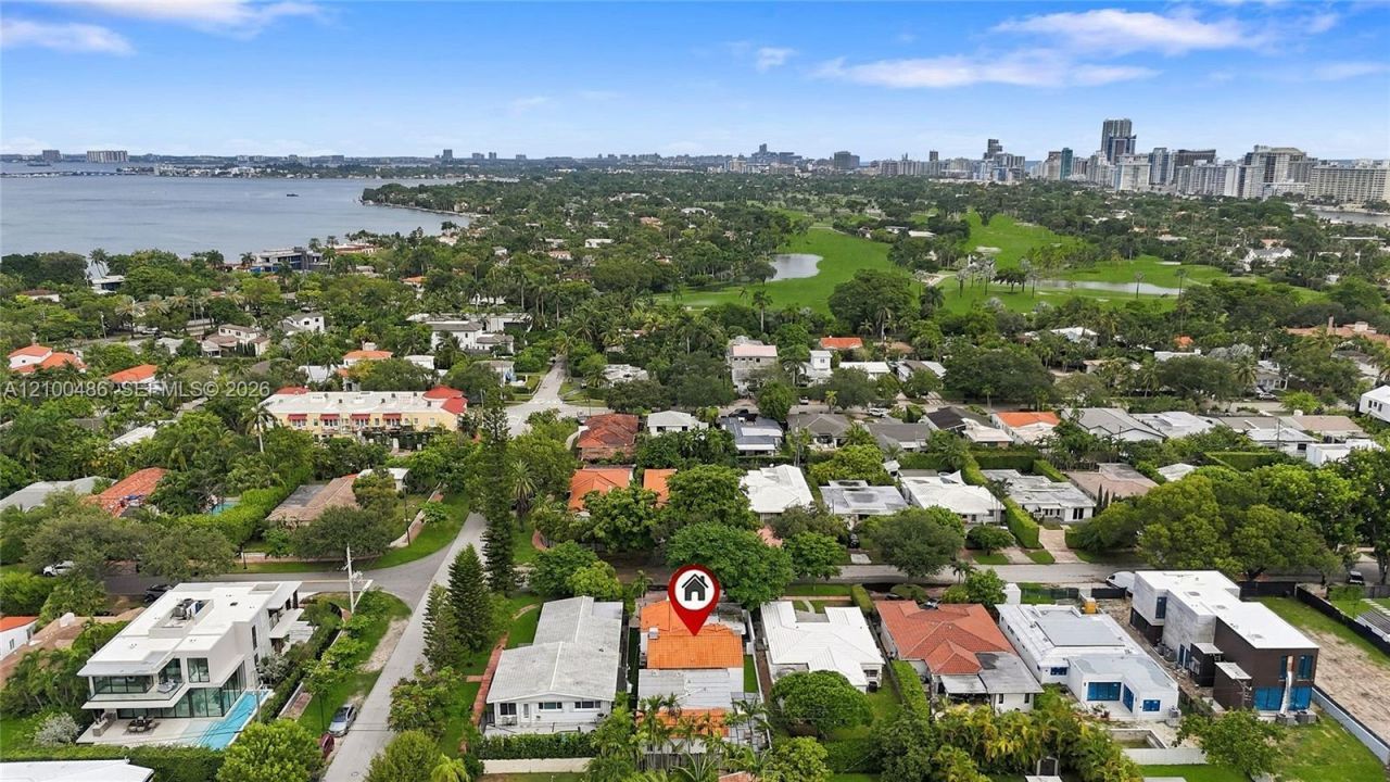 596 W 50th St , Miami Beach, FL 33140 Photo