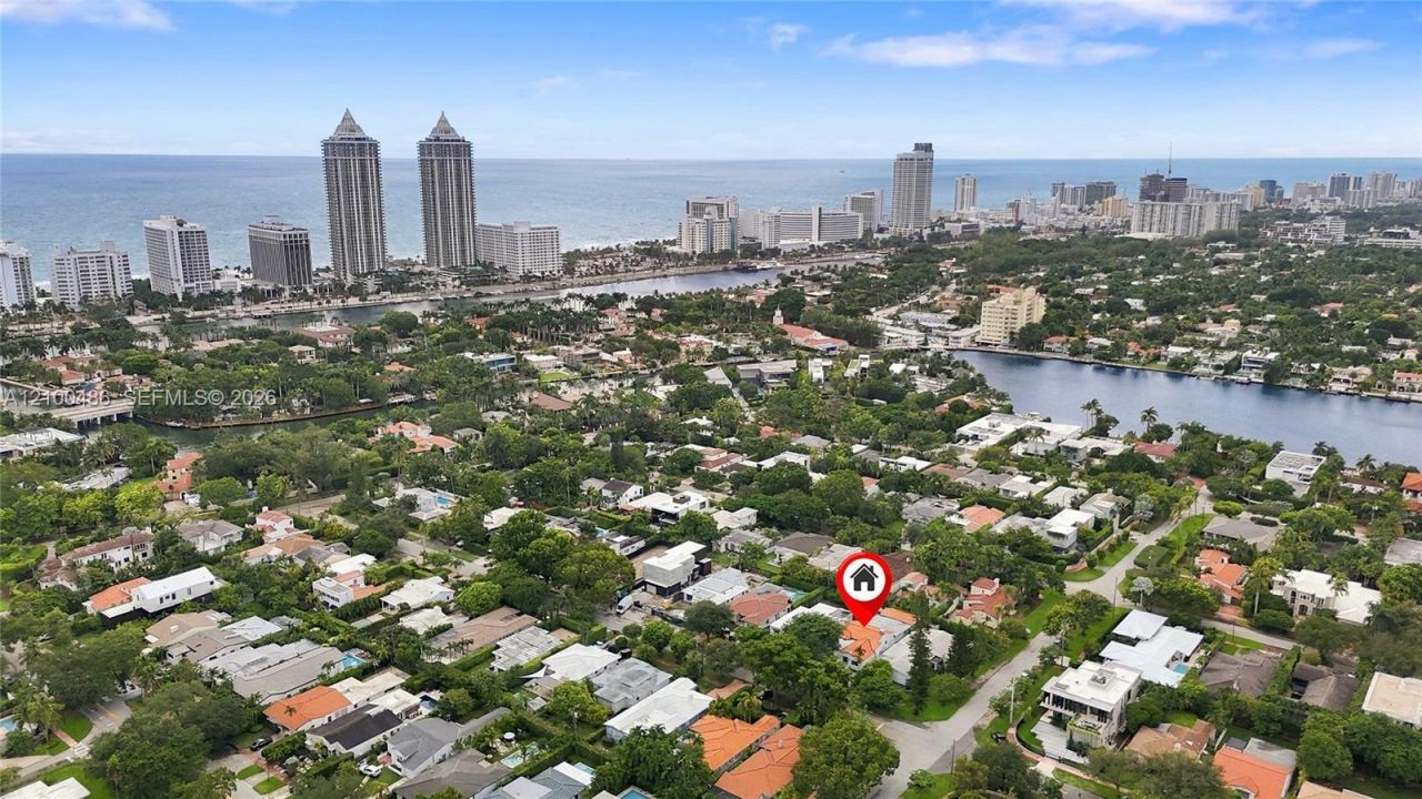 596 W 50th St , Miami Beach, FL 33140 Photo