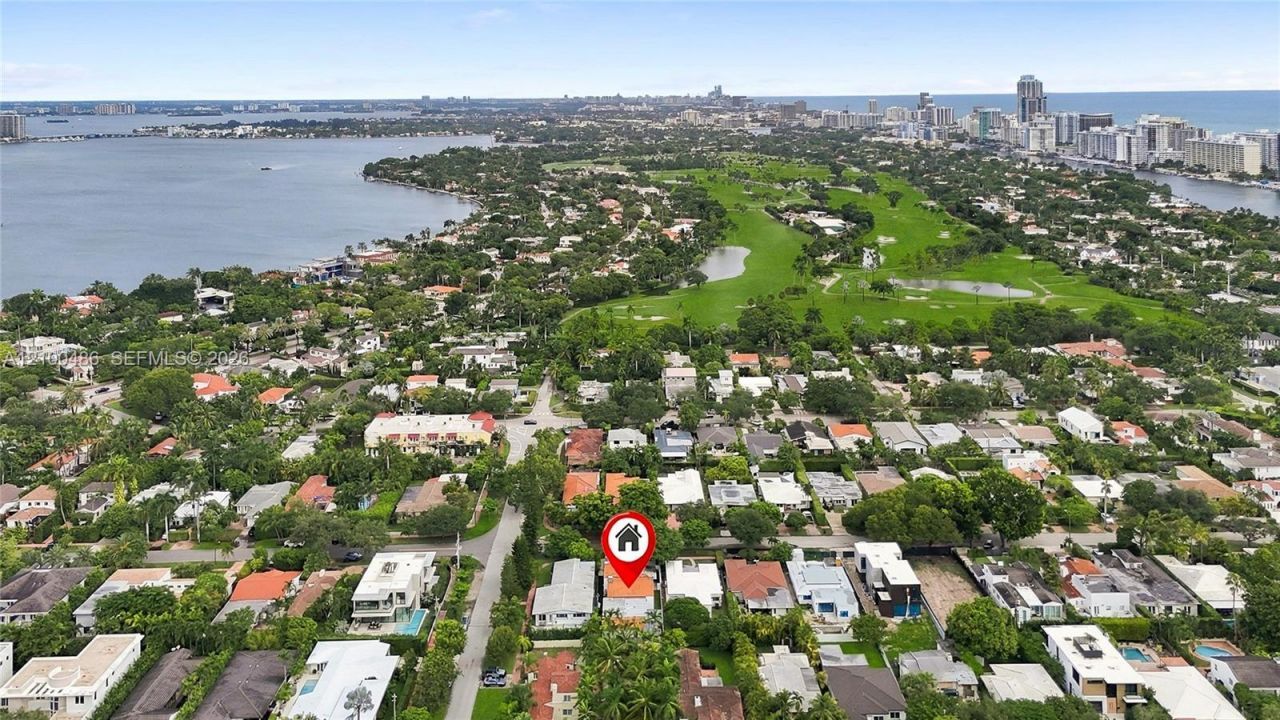 596 W 50th St , Miami Beach, FL 33140 Photo