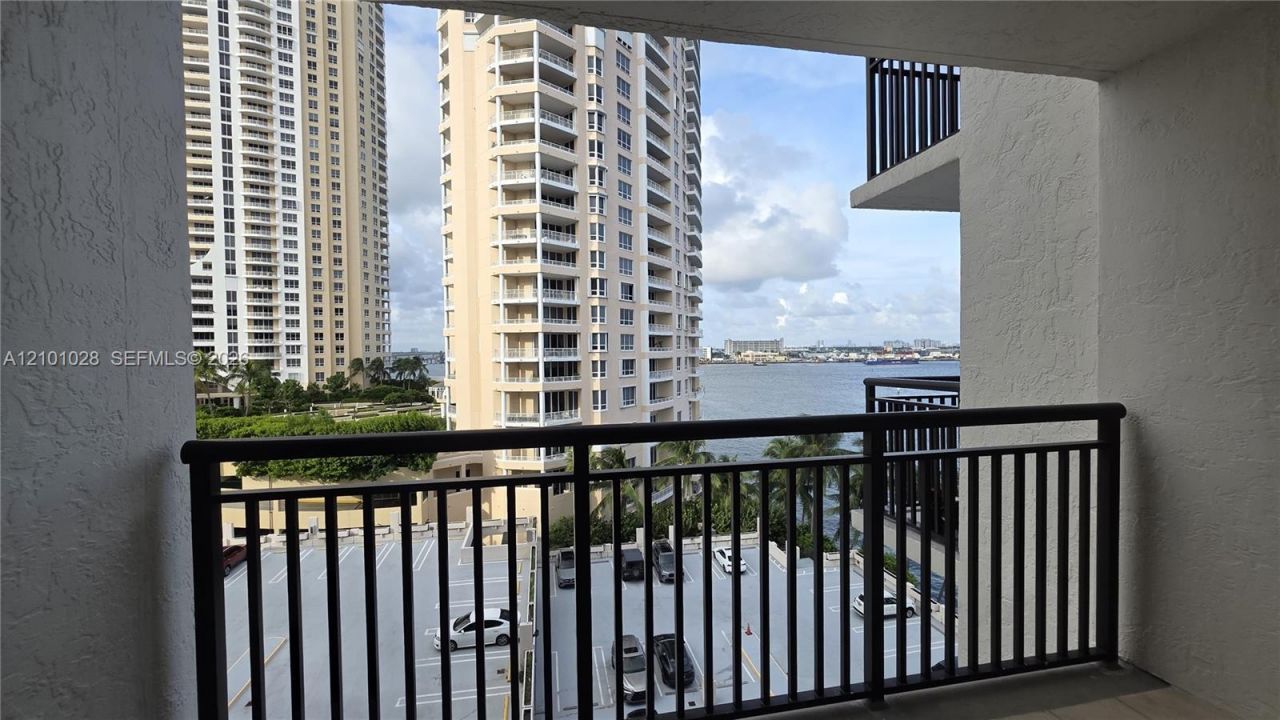 540 Brickell Key Dr , Unit 926, Miami, FL 33131 Photo