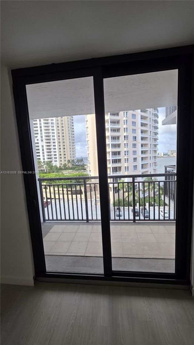 540 Brickell Key Dr , Unit 926, Miami, FL 33131 Photo