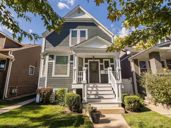 3616 N Christiana Avenue, Chicago, IL 60618