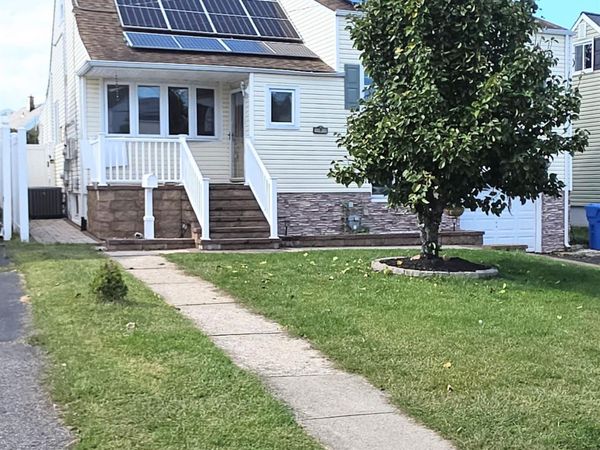 7 Inverness Terrace, Fords, NJ 08863