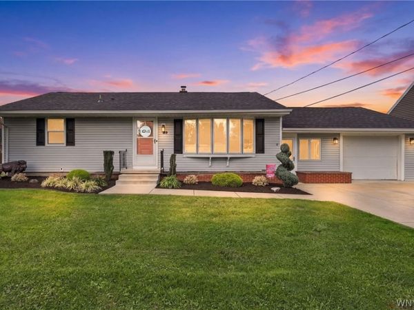 59 2nd Avenue , Lancaster, NY 14086