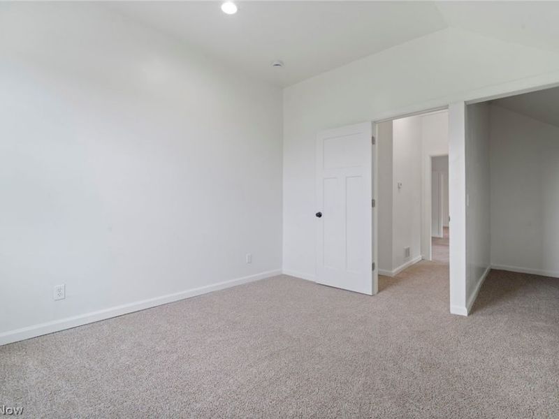 3114 Vega Avenue, Cleveland, OH 44113 Photo 27