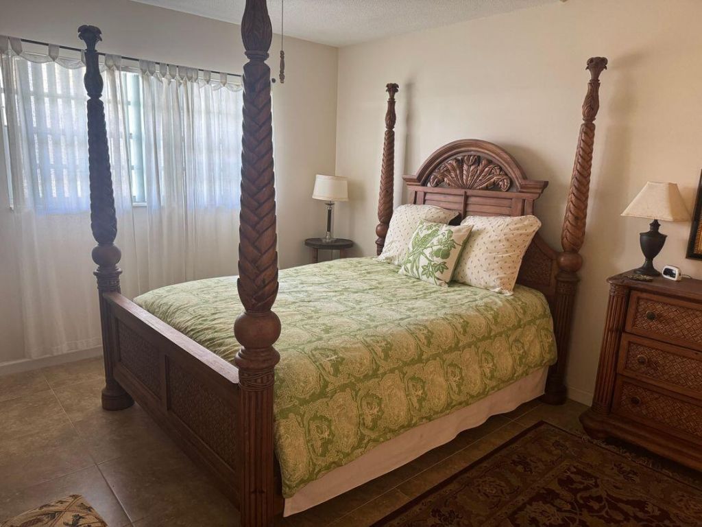 5401 NW 2nd Avenue, Unit Apt 127, Boca Raton, FL 33487 Photo