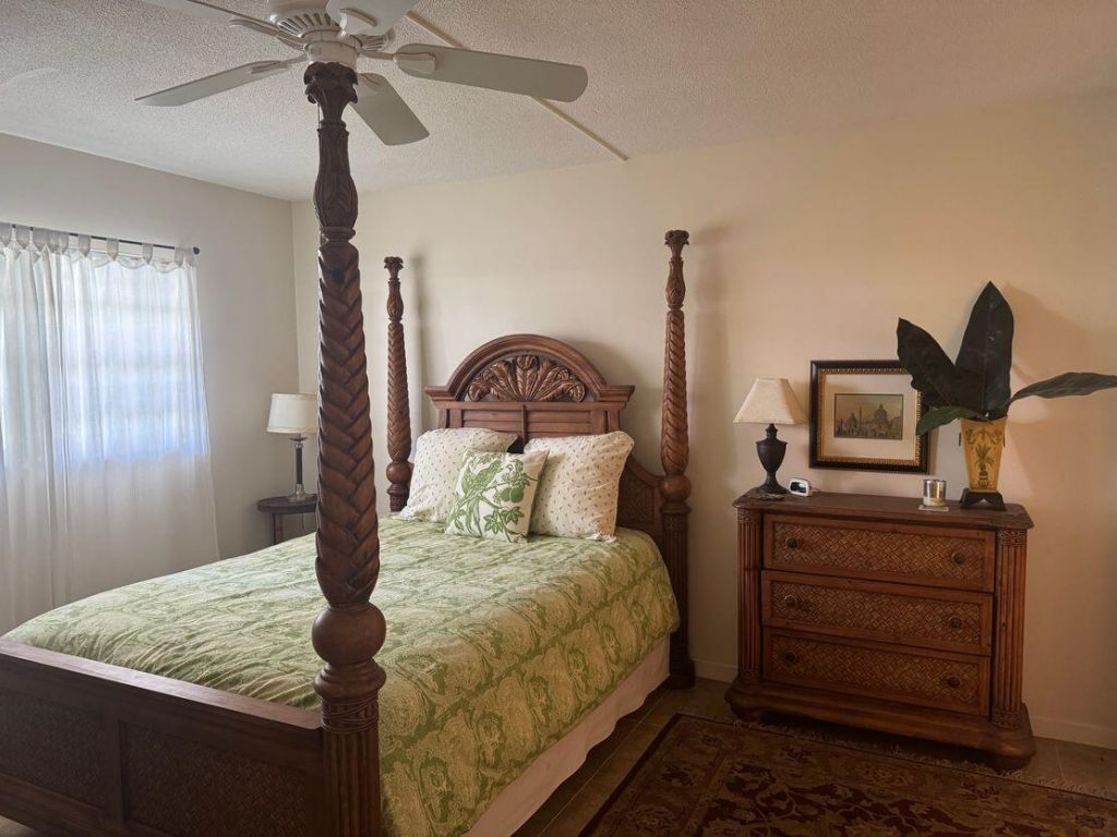 5401 NW 2nd Avenue, Unit Apt 127, Boca Raton, FL 33487 Photo