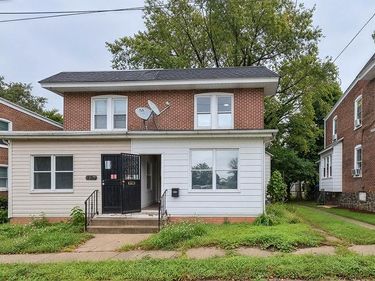 2611 LINDSAY STREET, CHESTER, PA 19013
