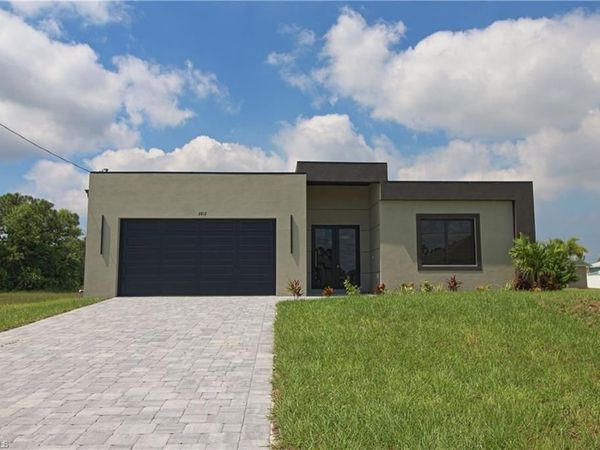 2812 NW 27th AVE , CAPE CORAL, FL 33993