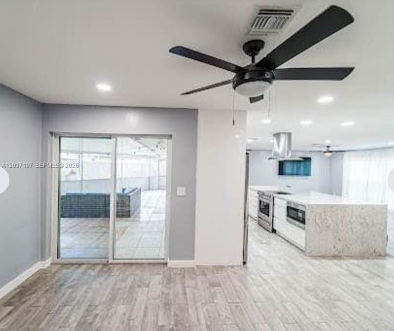 8107 NW 74th Ave , Tamarac, FL 33321 Photo