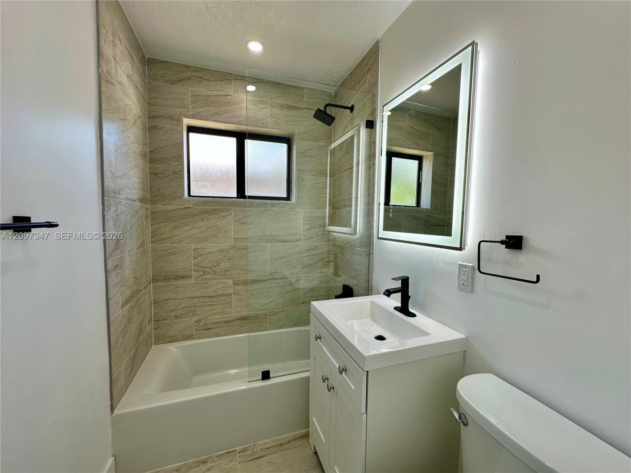 1150 NW 116th Ter , Miami, FL 33168 Photo