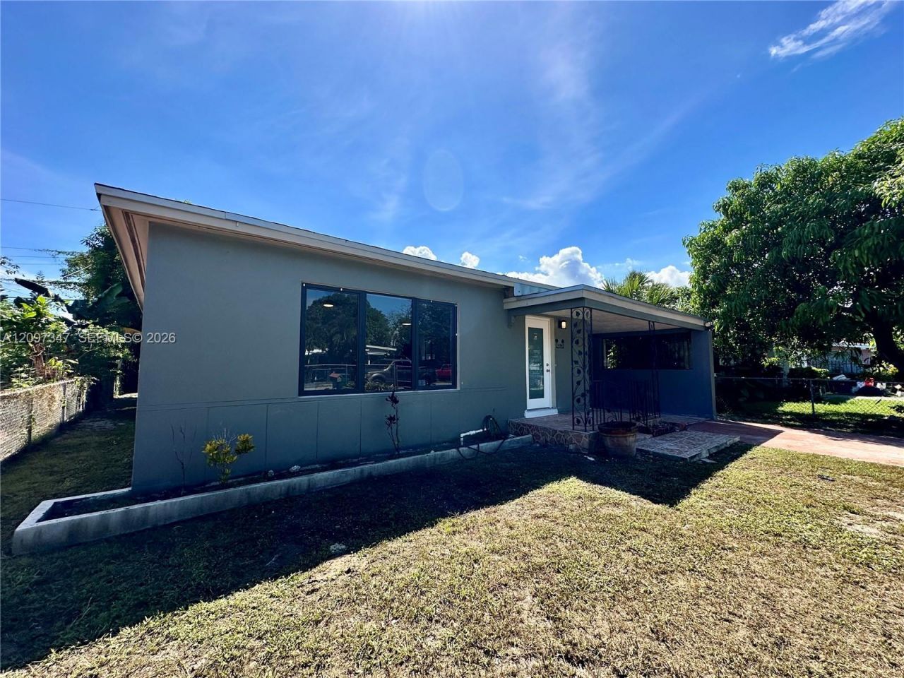 1150 NW 116th Ter , Miami, FL 33168 Photo