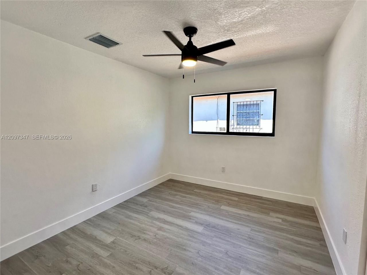 1150 NW 116th Ter , Miami, FL 33168 Photo