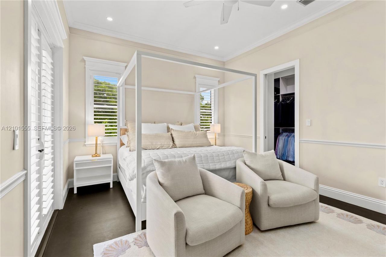 705 Madeira Ave , Coral Gables, FL 33134 Photo
