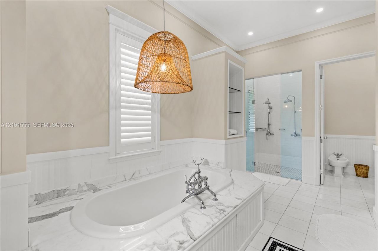 705 Madeira Ave , Coral Gables, FL 33134 Photo