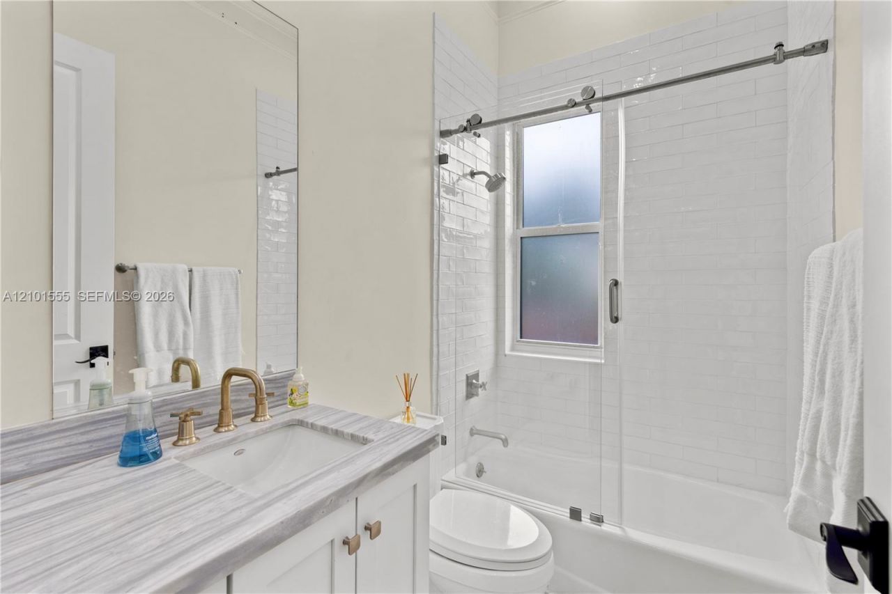 705 Madeira Ave , Coral Gables, FL 33134 Photo