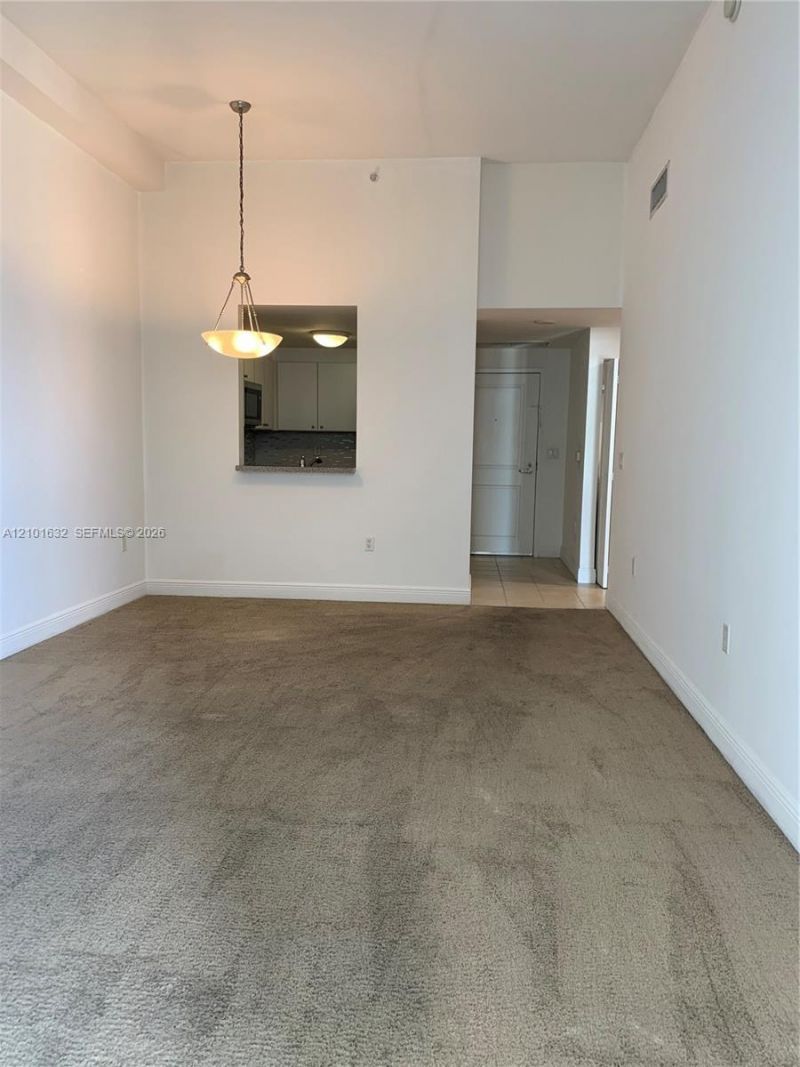 1250 S Miami Ave , Unit 813, Miami, FL 33130 Photo