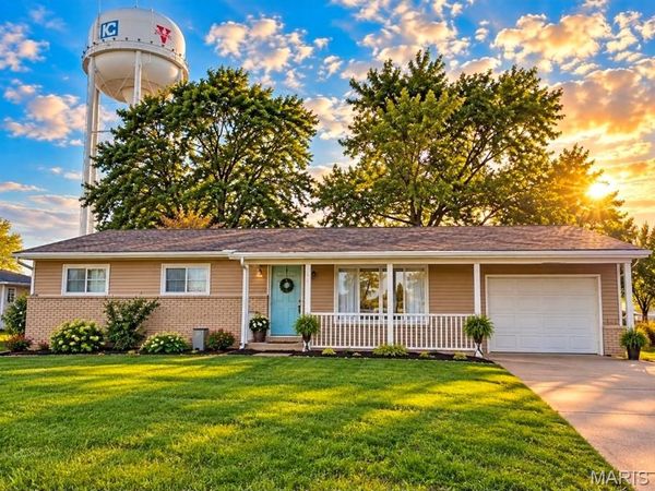 2019 W Fillmore Street , Vandalia, IL 62471