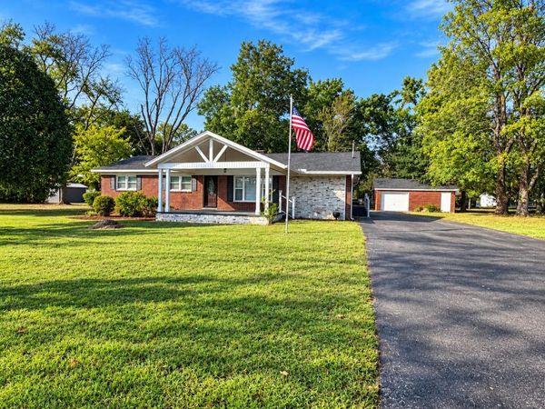 199 PLAINVIEW DR, Savannah, TN 38372