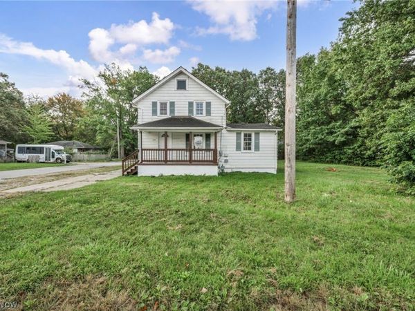 920 E 39th Street , Lorain, OH 44055