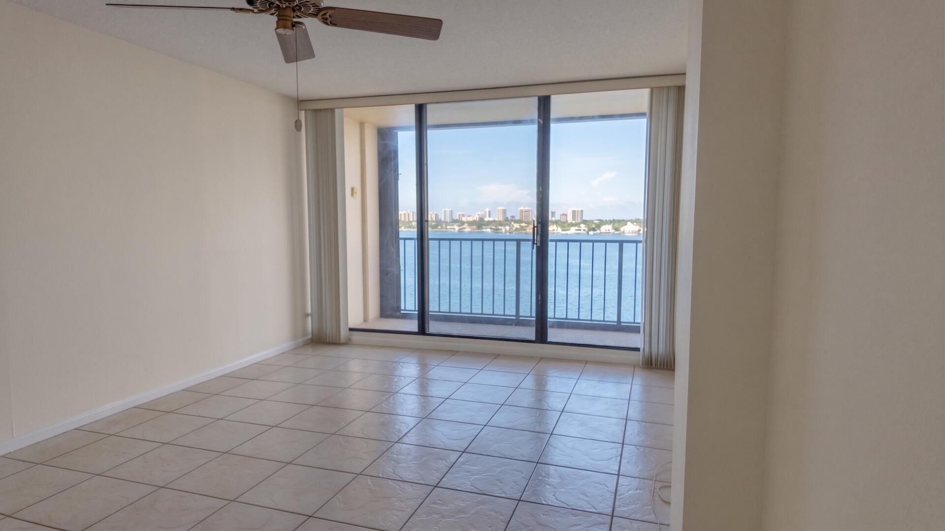 130 Lakeshore Drive, Unit 821, North Palm Beach, FL 33408 Photo