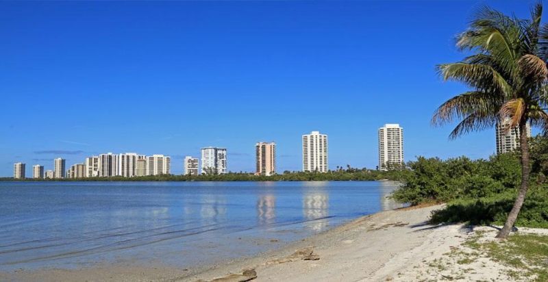 130 Lakeshore Drive, Unit 821, North Palm Beach, FL 33408 Photo