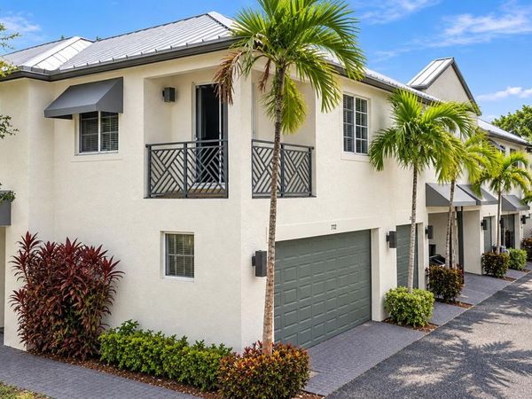 712 SE 2nd Street, Pompano Beach, FL 33060