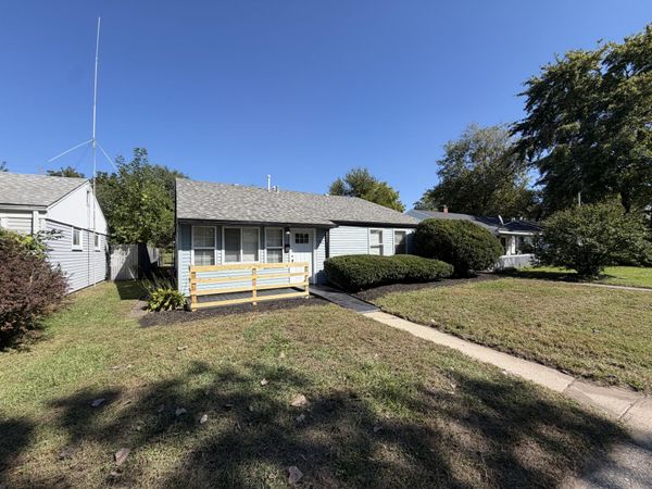 7561 Golfway Court, Hammond, IN 46324