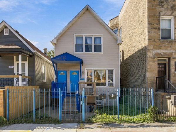 2956 N Elston Avenue , Chicago, IL 60618