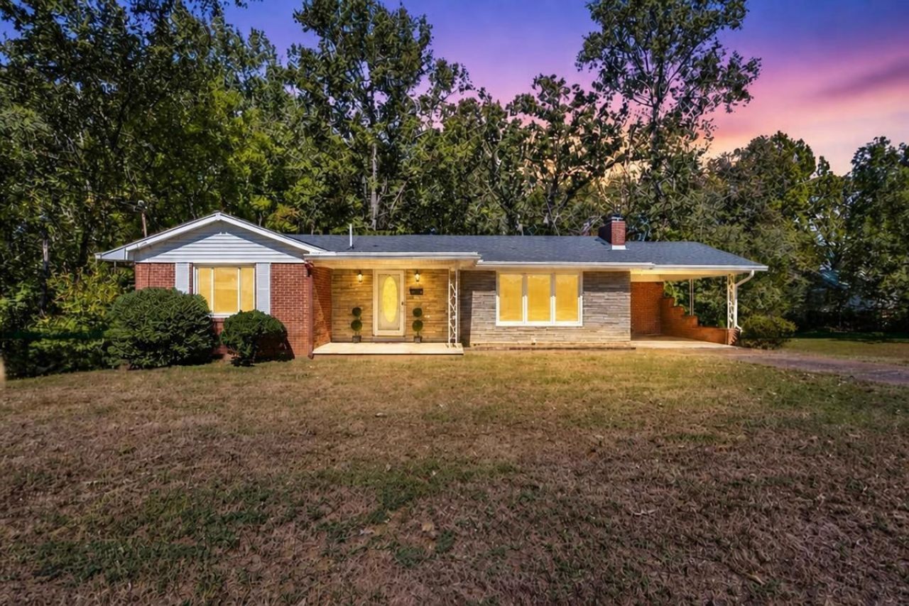 134 Mcrae St, Camden, TN 38320 Main Photo