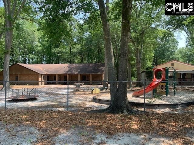 1500 Chestnut Road  Photo 5