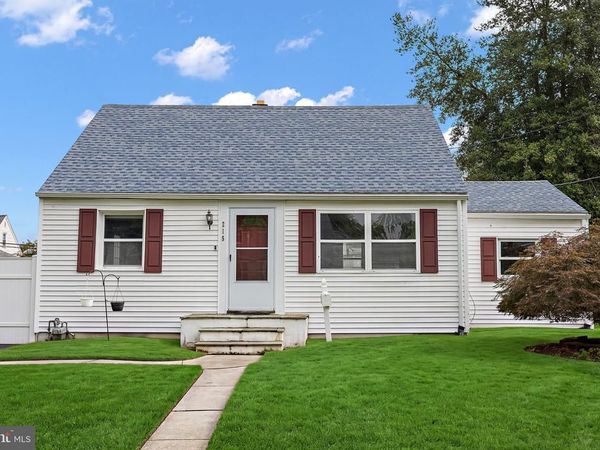 215 DECALB AVENUE, WILMINGTON, DE 19804