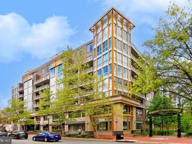 513 W BROAD STREET, Unit 412, FALLS CHURCH, VA 22046