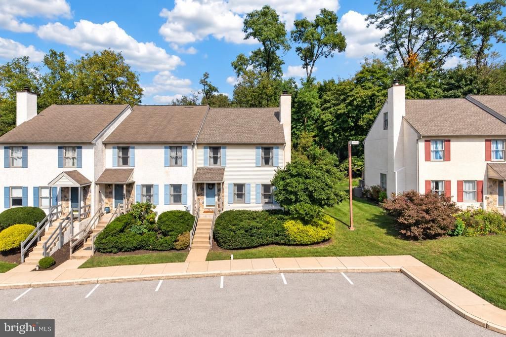 531 PICKERING STATION DRIVE, CHESTER SPRINGS, PA 19425