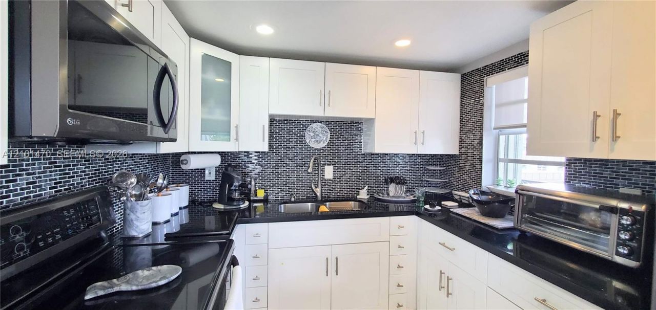 14165 SW 87th St , Unit D501, Miami, FL 33183 Photo