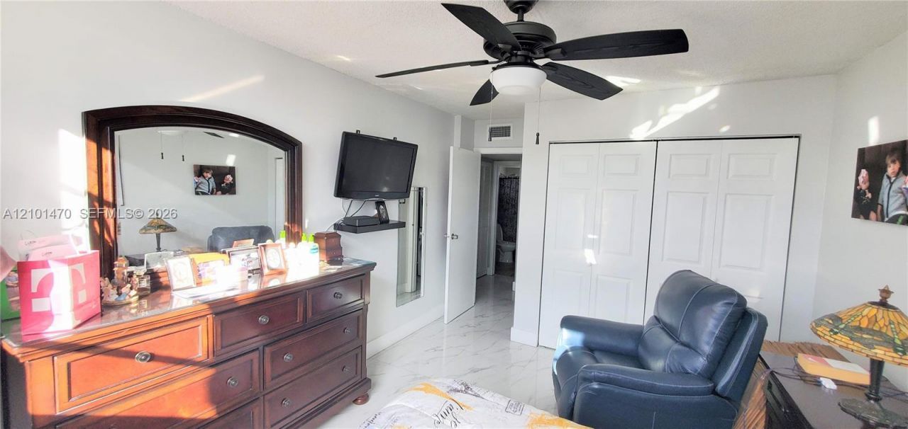 14165 SW 87th St , Unit D501, Miami, FL 33183 Photo
