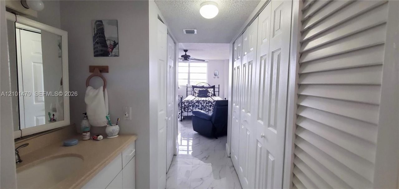 14165 SW 87th St , Unit D501, Miami, FL 33183 Photo