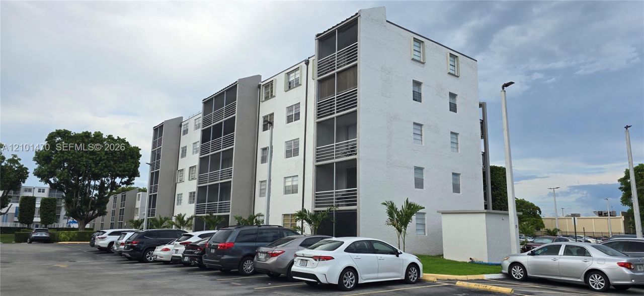 14165 SW 87th St , Unit D501, Miami, FL 33183 Photo