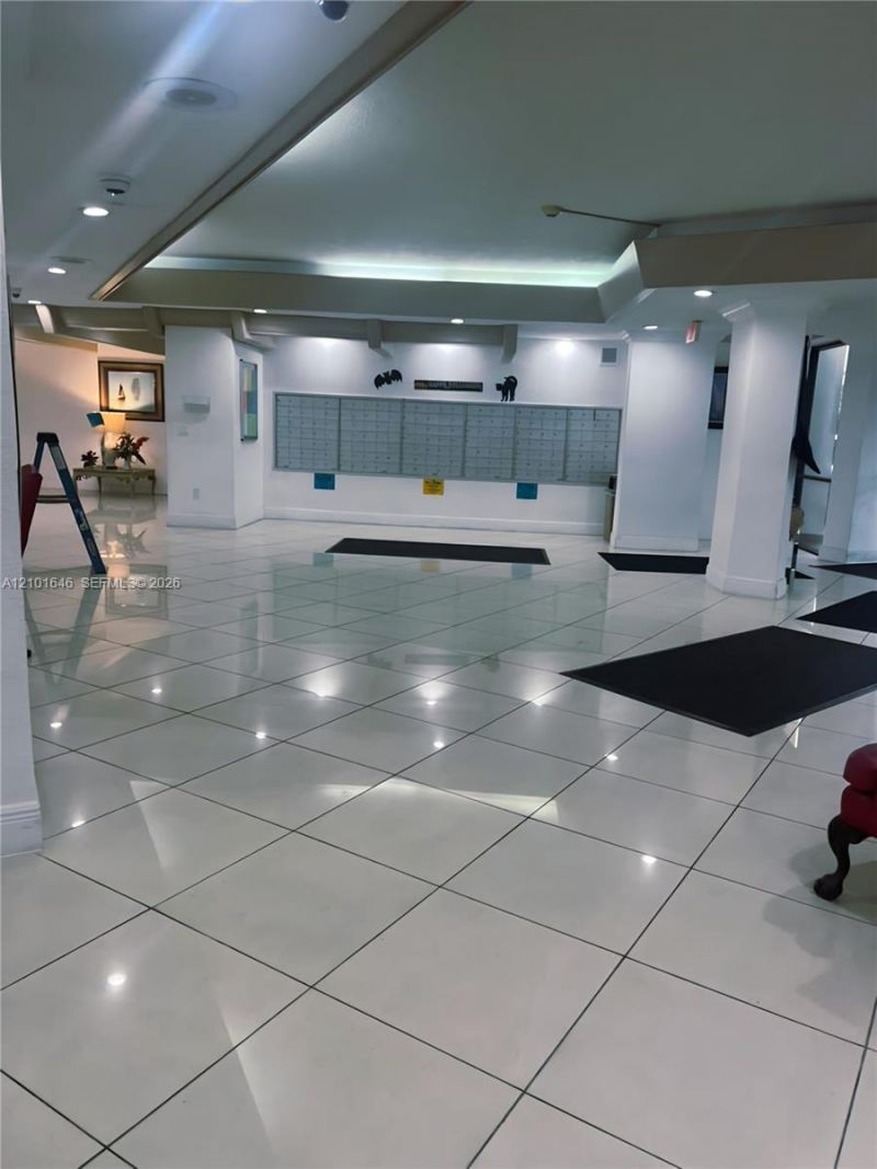 1200 NE Miami Gardens Dr, Unit 214W, North Miami, FL 33179 Photo