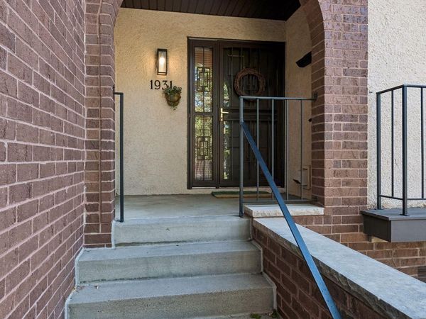 1931 Emerson Avenue S, Minneapolis, MN 55403