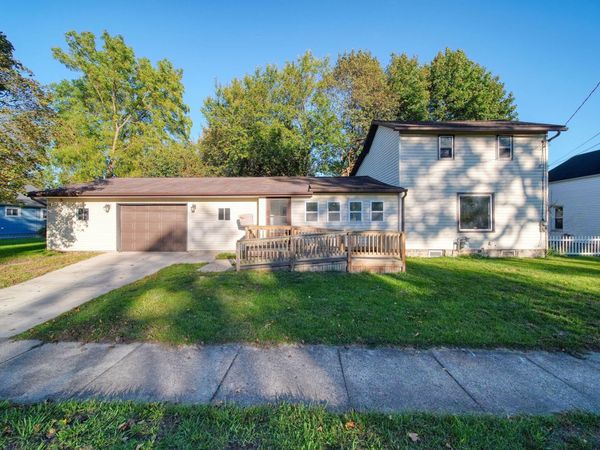 1011 Backus Street, Jackson, MI 49202