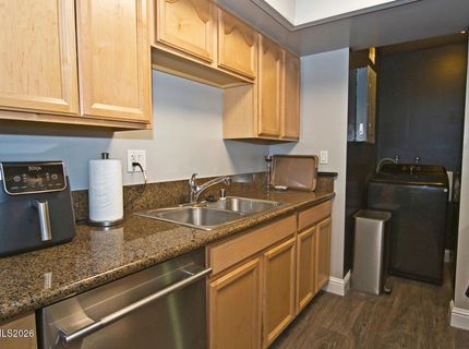 140 Griswold Way, Unit A, Reno, NV 89503 Photo