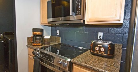 140 Griswold Way, Unit A, Reno, NV 89503 Photo