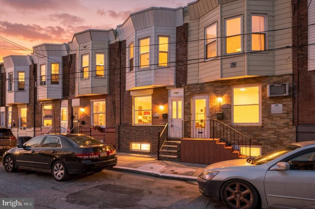 2222 Winton Street, Philadelphia, PA 19145 Main Photo