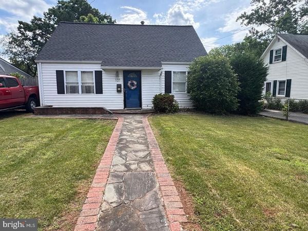 107 KENT DRIVE, MANASSAS PARK, VA 20111