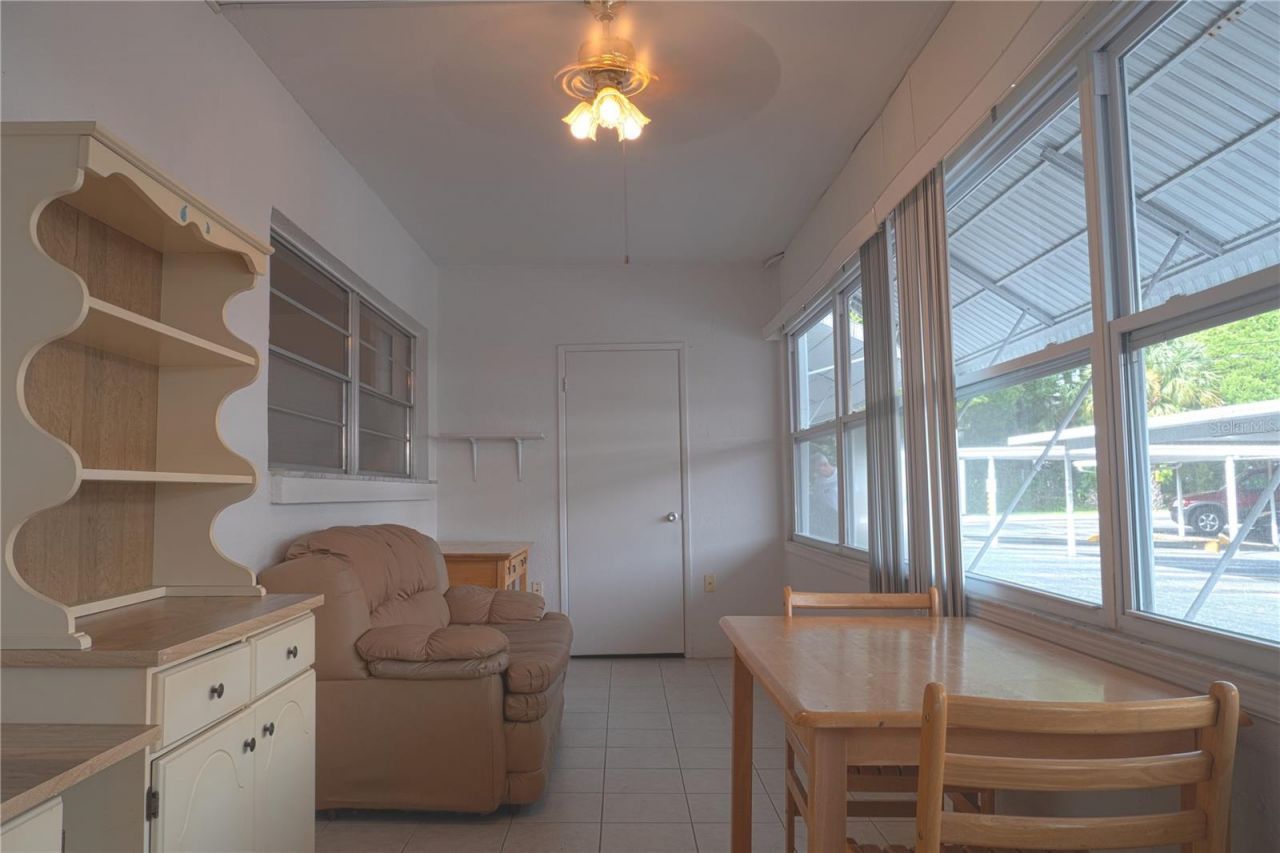 5900 21st Street N, Unit 6, Saint Petersburg, FL 33714 Photo